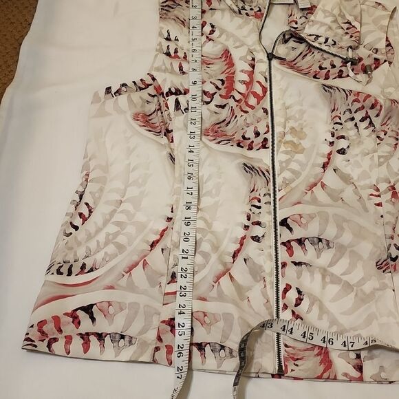 Weekends By Chico's Women's Sleeveless Abstract Print Vest Size pink Zip - Picture 5 of 7